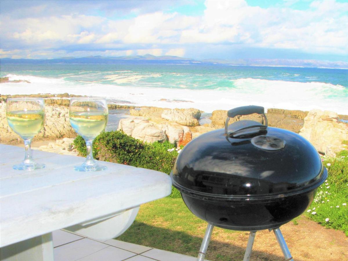 Beachfront House - Hermanus Whale View Villa Exteriör bild