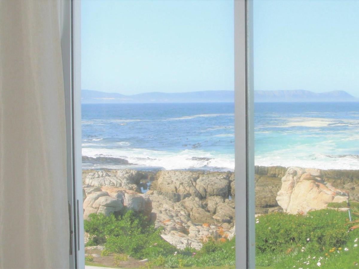 Beachfront House - Hermanus Whale View Villa Exteriör bild