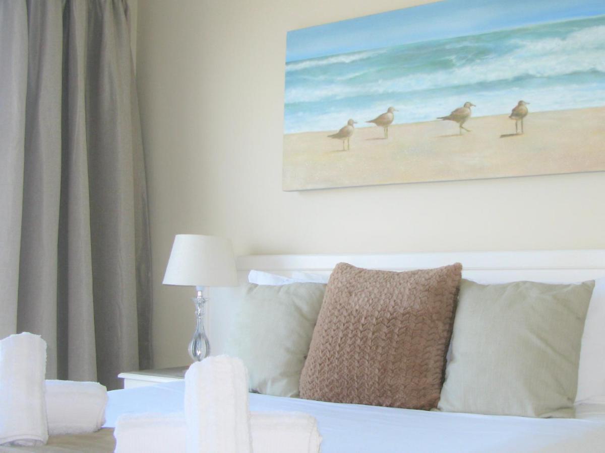 Beachfront House - Hermanus Whale View Villa Exteriör bild